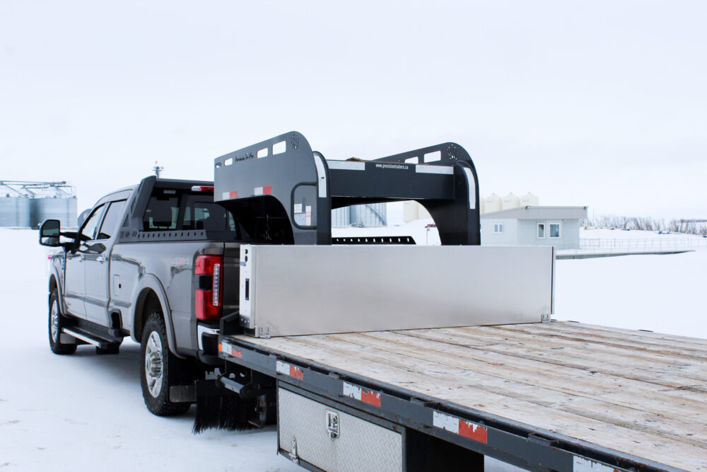 Flat deck tool box